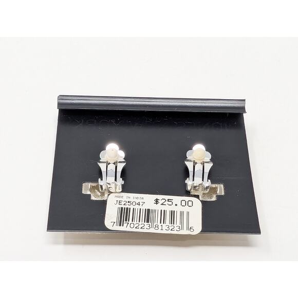 Vintage Jones New York Earrings Silver Tone Huggie Style Clip On Classic New - Picture 4 of 5